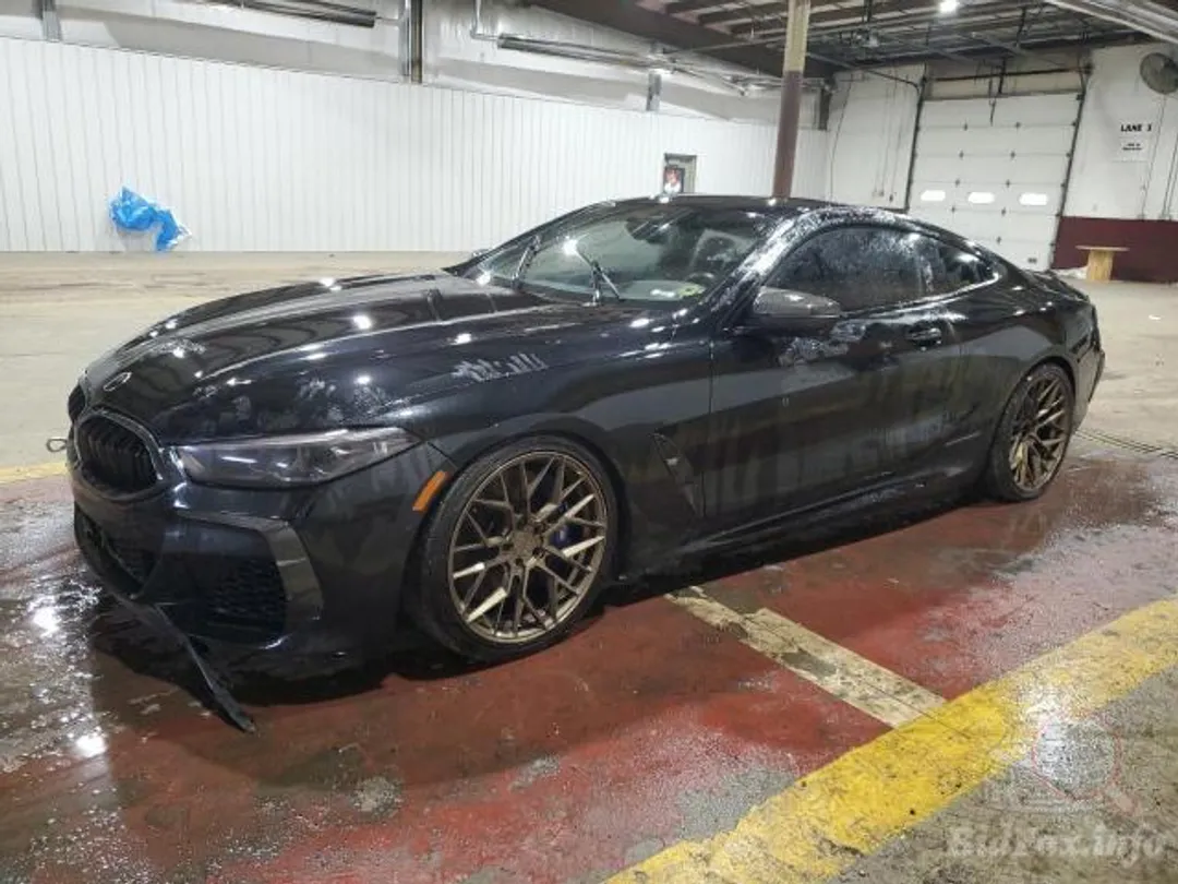 BMW M850i-1