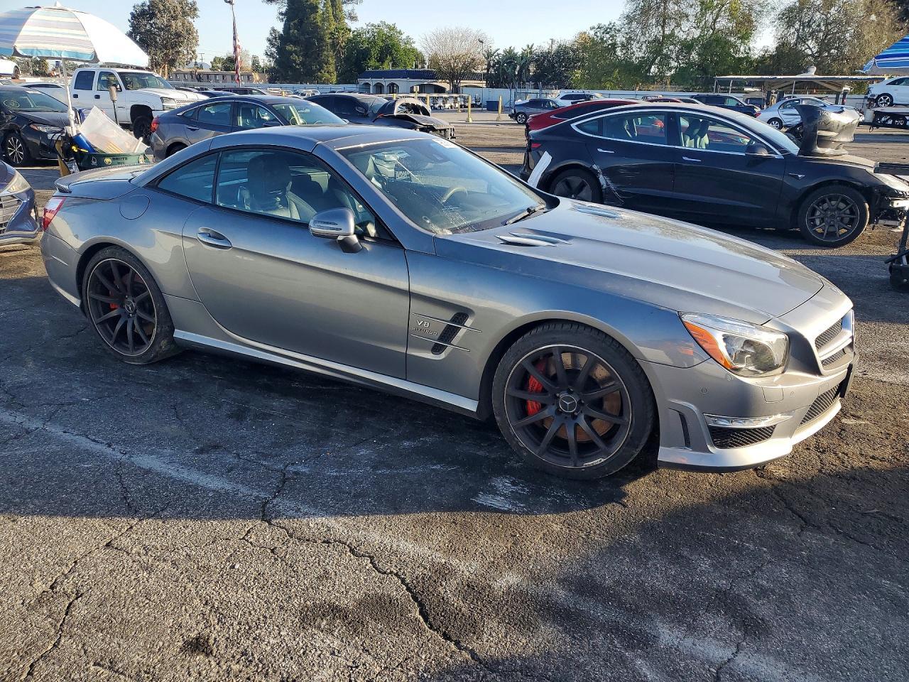 Mercedes-Benz SL-Class-4