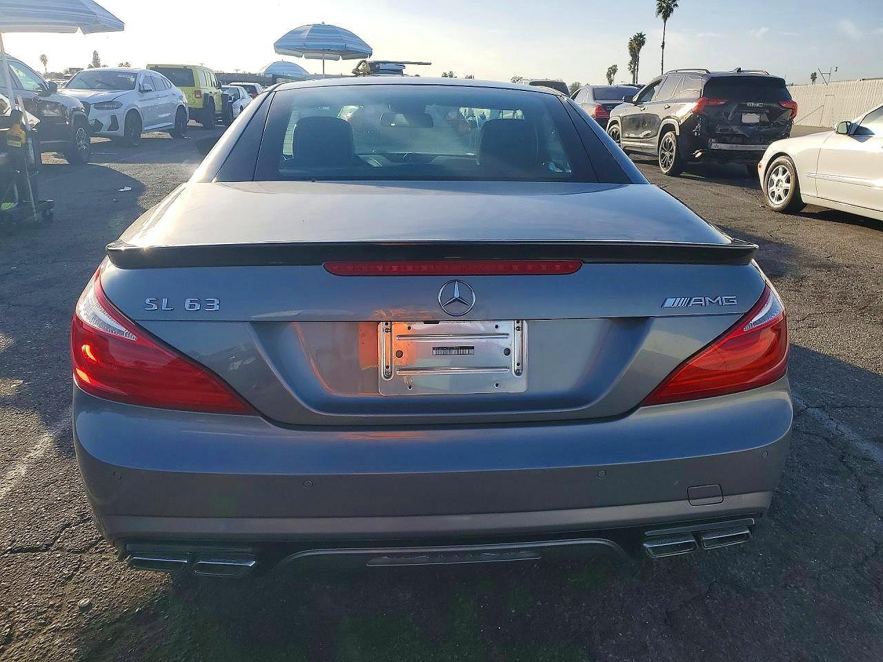 Mercedes-Benz SL-Class-6