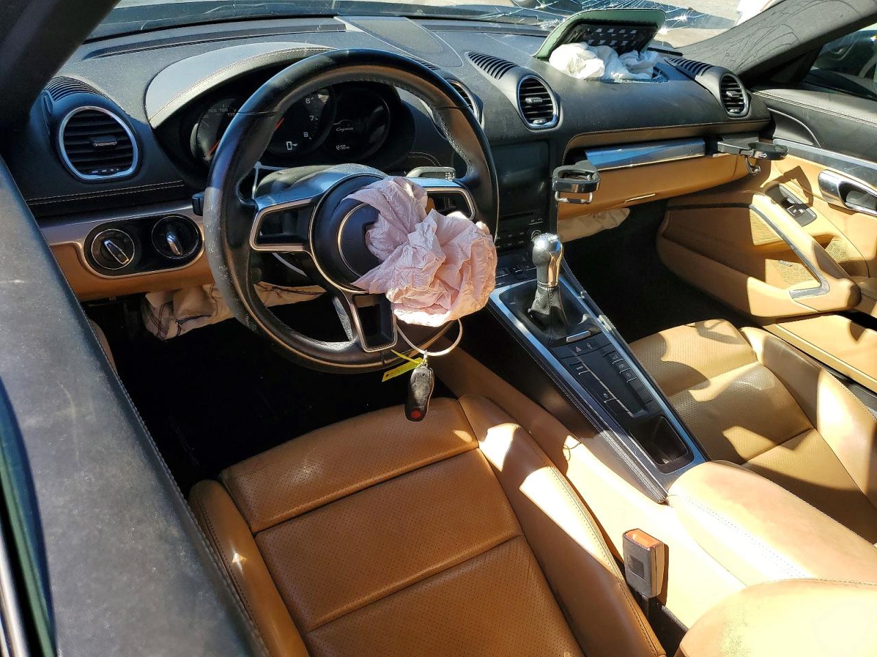 Porsche Cayman Coupe-8