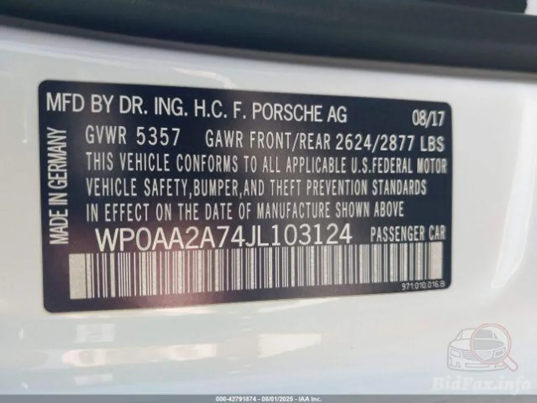 Porsche Panamera 4-9