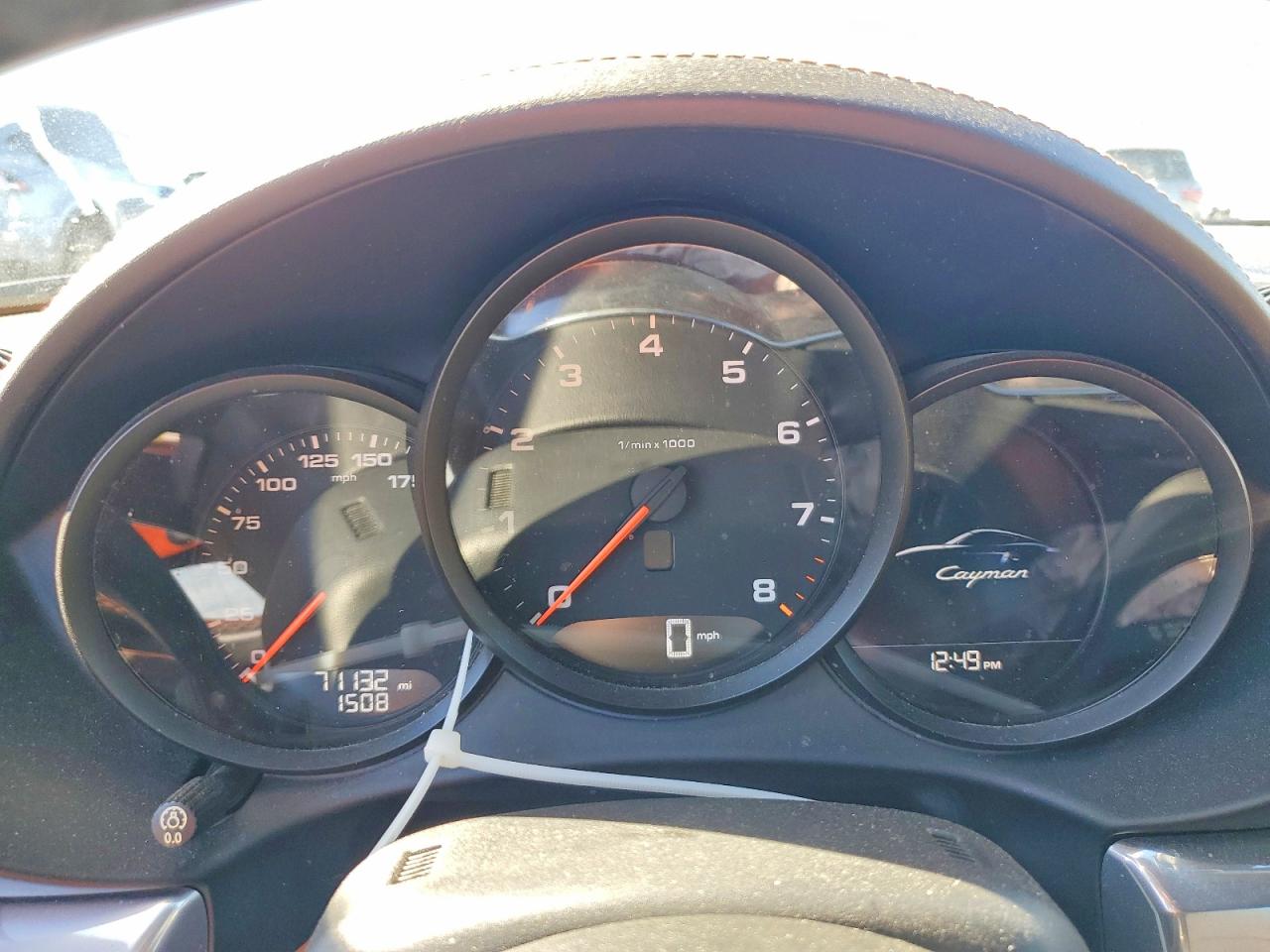 Porsche Cayman Coupe-9